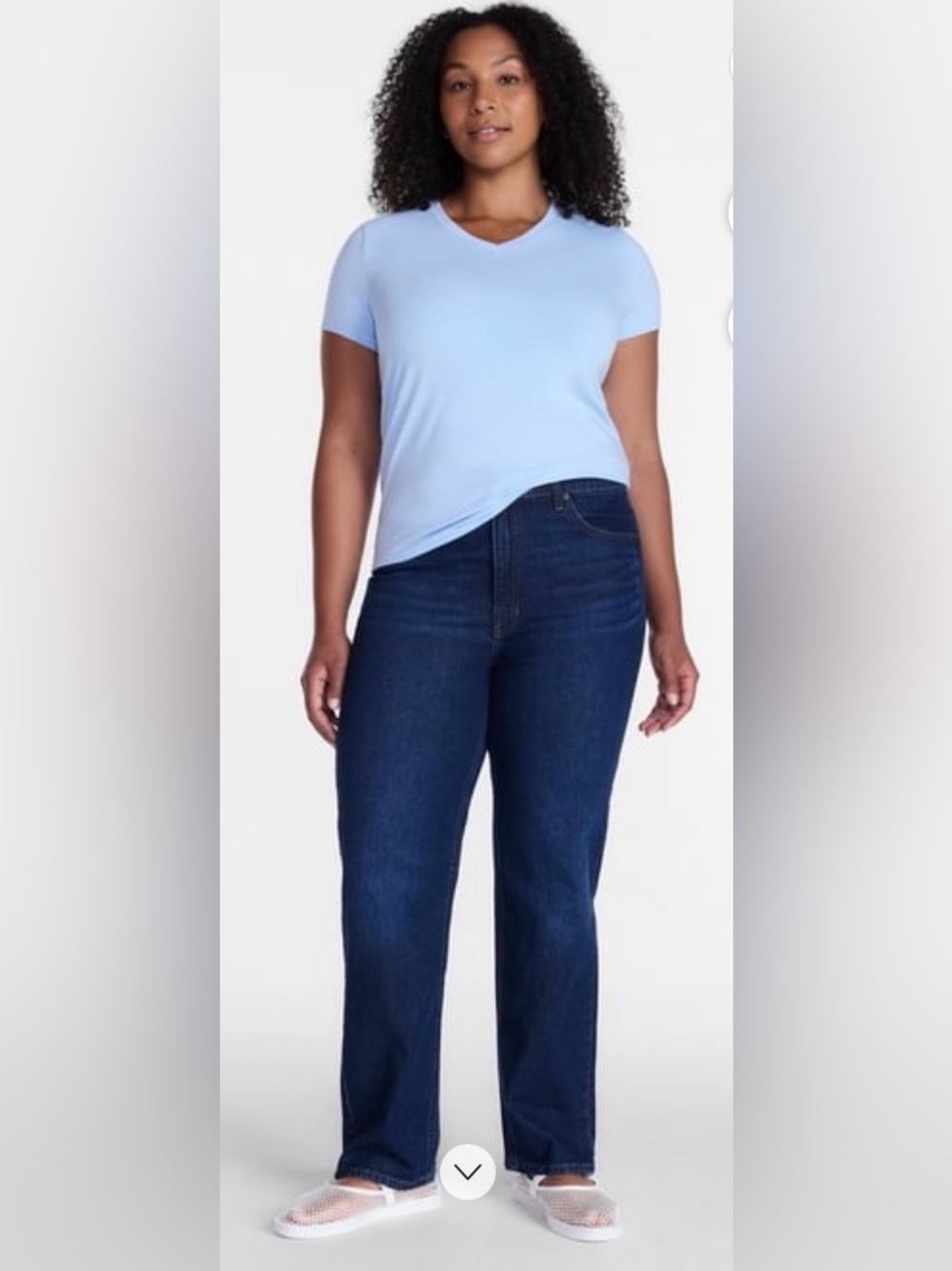 Time and Tru Dark Blue Short Straight-Leg Women’s Jeans